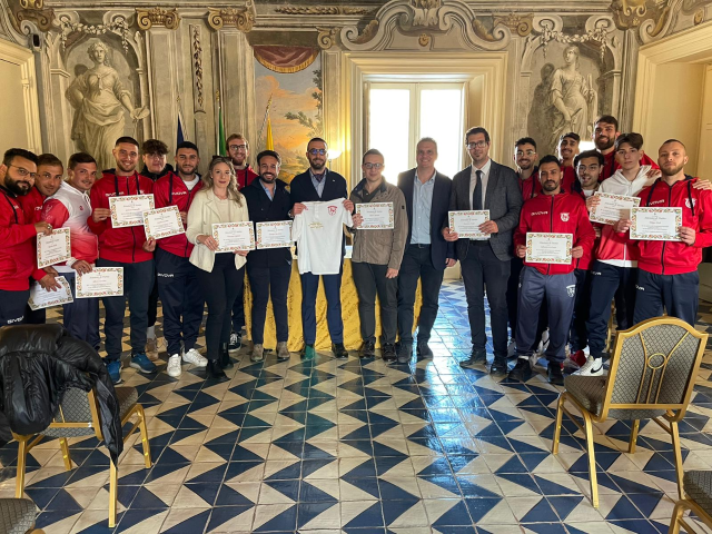 Il Sant'Isidoro calcio a 5 vince il campionato: le congratulazioni dell'amministrazione comunale